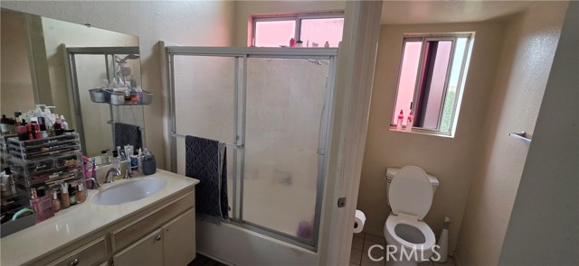 Detail Gallery Image 24 of 42 For 11766 San Ribas, Fontana,  CA 92337 - 3 Beds | 2/1 Baths