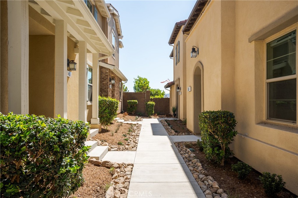 MLS #OC25230097 image #29