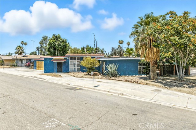 Detail Gallery Image 1 of 63 For 585 E Mead St, San Jacinto,  CA 92583 - 3 Beds | 2 Baths