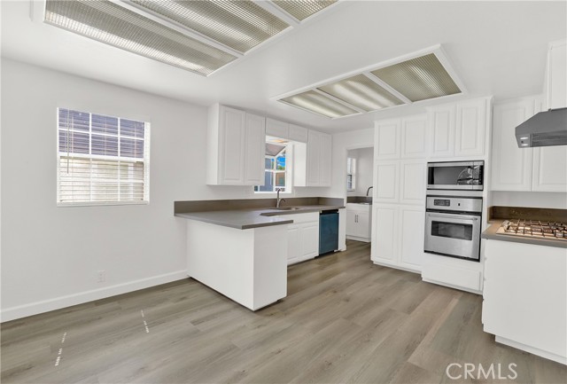 2258 23rd Street, Santa Monica, CA, 90405 2258 23rd Street, Santa Monica, CA, 90405