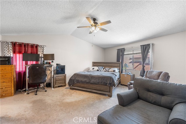 3046 W Avenue J4, Lancaster CA: https://media.crmls.org/medias/afdc4cdd-7e86-4557-a347-5969fa526a42.jpg