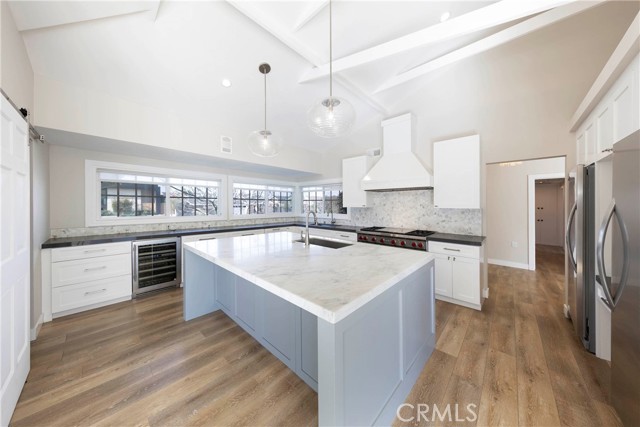 Detail Gallery Image 5 of 38 For 1820 Tahuna, Corona Del Mar,  CA 92625 - 5 Beds | 5 Baths