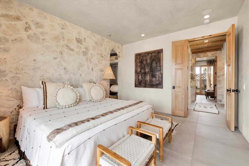 MLS #JT25259946 image #40