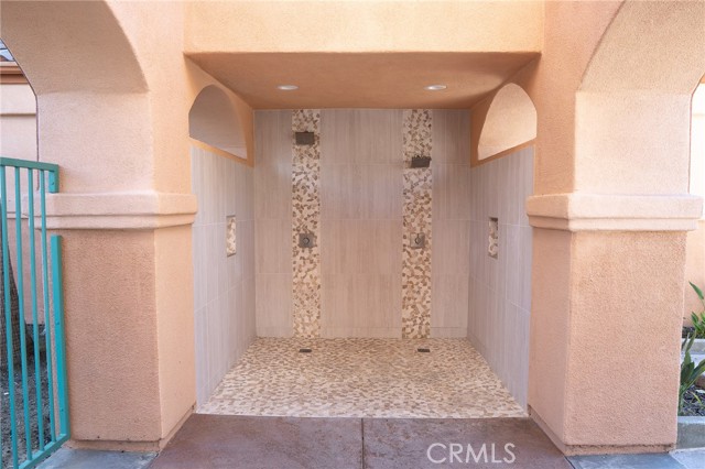 Detail Gallery Image 41 of 44 For 188 Villa Point Drive, Newport Beach,  CA 92660 - 1 Beds | 1 Baths