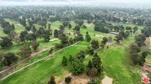 10517 Blythe Avenue, Los Angeles CA: https://media.crmls.org/medias/afe03ec9-314e-4e33-b801-f87789ecc0a7.jpg