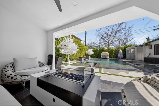 Detail Gallery Image 45 of 64 For 4926 Greenbush Ave, Sherman Oaks,  CA 91423 - – Beds | – Baths