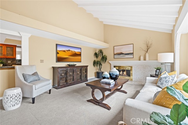 3221 Mainway Drive, Los Alamitos, CA, 90720 3221 Mainway Drive, Los Alamitos, CA, 90720