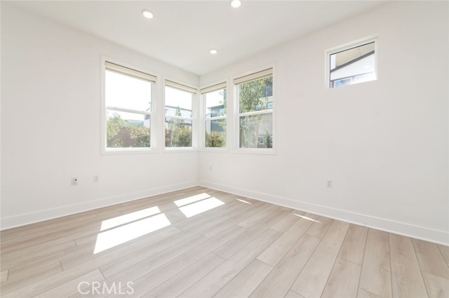 474 Lobata, Irvine CA: https://media.crmls.org/medias/afe243e0-9f29-4aa8-9613-538ce6dd6fcc.jpg