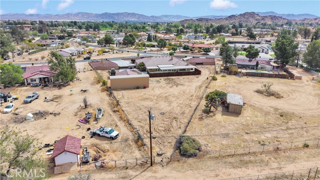 Detail Gallery Image 63 of 69 For 19501 Kinai Rd, Apple Valley,  CA 92307 - 4 Beds | 2/1 Baths