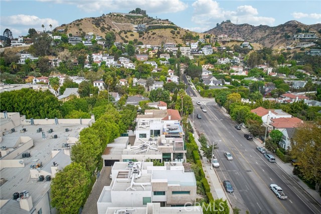 Detail Gallery Image 53 of 54 For 1609 N Fairfax Ave, Los Angeles,  CA 90046 - 4 Beds | 5 Baths