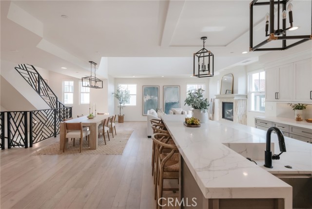 223 Irena Avenue, Redondo Beach, California 90277, 4 Bedrooms Bedrooms, ,4 BathroomsBathrooms,Residential,For Sale,Irena,SB25254754