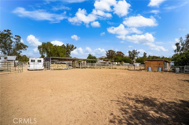 3696 Temescal Avenue, Norco CA: https://media.crmls.org/medias/afe3b358-867a-452c-9f3e-a6ea44c5cfb3.jpg