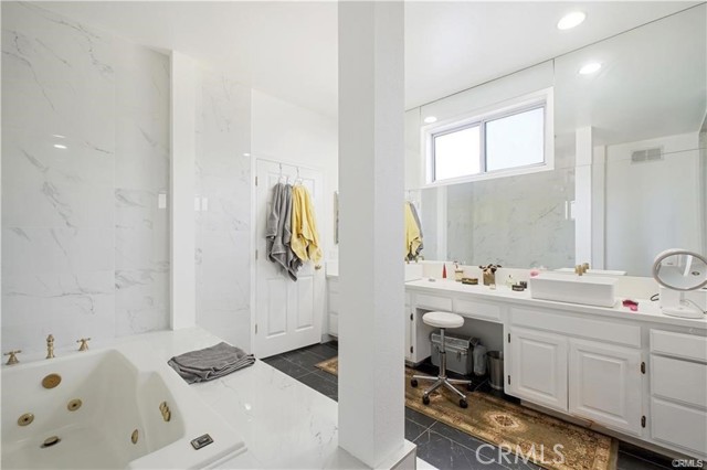 Detail Gallery Image 43 of 55 For 22329 Plummer St, Chatsworth,  CA 91311 - 4 Beds | 5 Baths