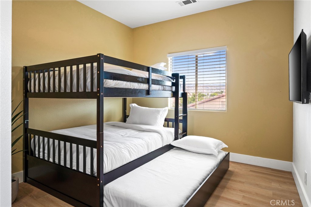 MLS #OC25257515 image #35