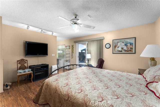 Detail Gallery Image 33 of 60 For 13346 Rimview Ct, Yucaipa,  CA 92399 - 3 Beds | 2/1 Baths