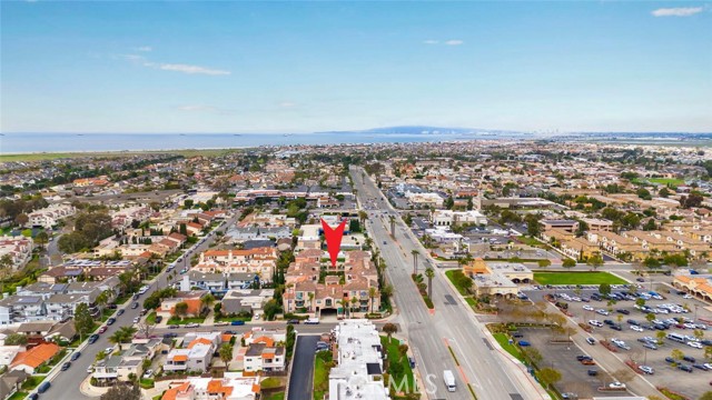 Detail Gallery Image 40 of 40 For 5142 Warner #305,  Huntington Beach,  CA 92649 - 2 Beds | 2/1 Baths