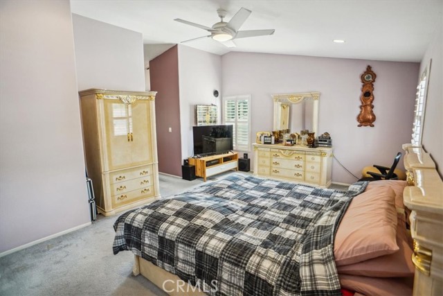 29720 Creekbed Road, Castaic CA: https://media.crmls.org/medias/afe63422-af7a-4276-8f63-1409ca833cfe.jpg