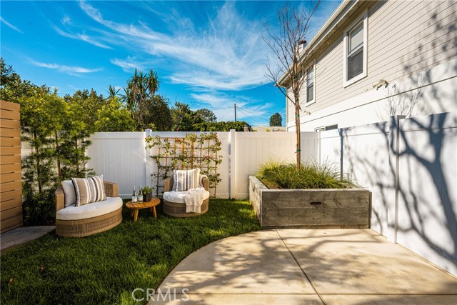 Detail Gallery Image 17 of 35 For 2138 Orange Ave #C120,  Costa Mesa,  CA 92627 - 1 Beds | 1 Baths