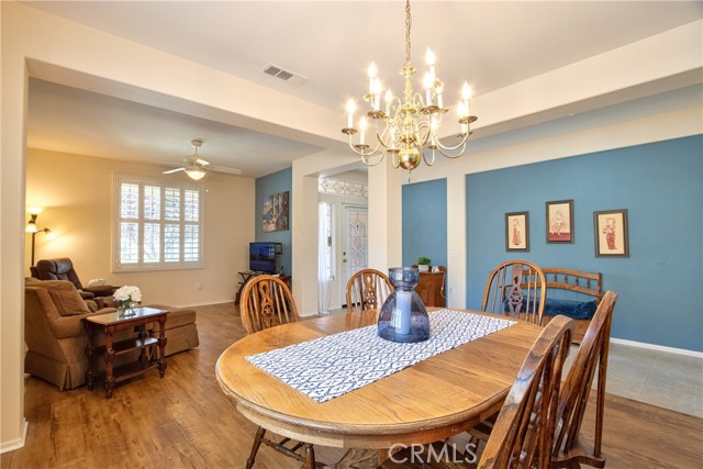 39312 Beringer Drive, Murrieta CA: https://media.crmls.org/medias/afe6dbea-34c4-4502-80c5-370d2167c315.jpg