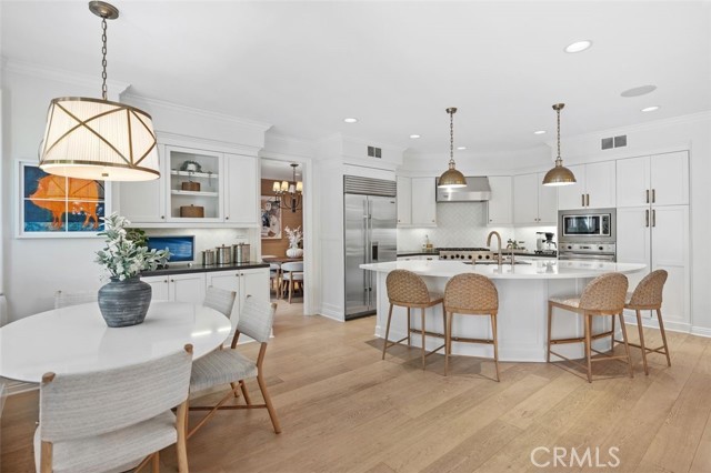 Detail Gallery Image 6 of 55 For 4 Turtle Bay Dr, Newport Beach,  CA 92660 - 5 Beds | 4 Baths