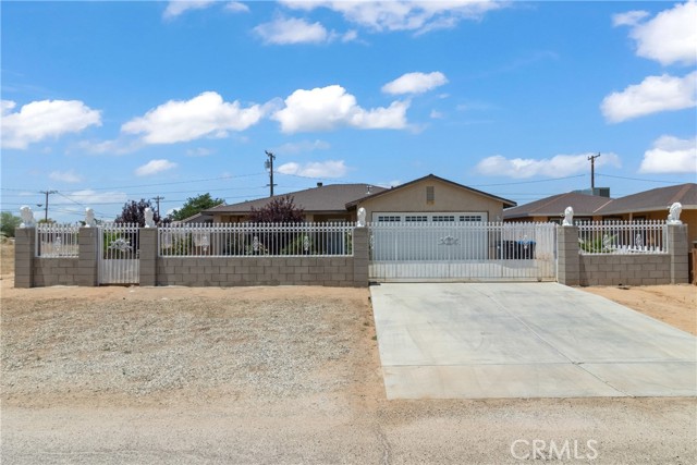 Detail Gallery Image 4 of 30 For 21025 Orchid Dr, California City,  CA 93505 - 3 Beds | 2 Baths