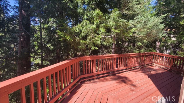 Detail Gallery Image 15 of 18 For 26126 Boulder Ln, Twin Peaks,  CA 92391 - 2 Beds | 2 Baths