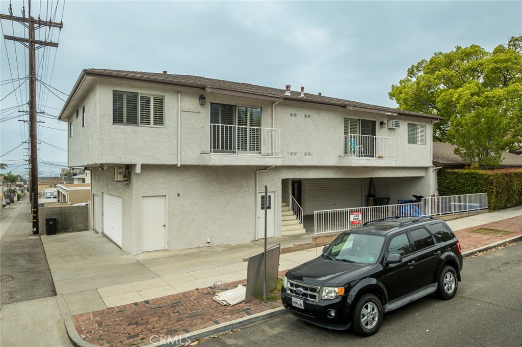 303 S Kenneth RoadBurbank img 36