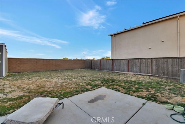 2032 Gatlin Court, Olivehurst CA: https://media.crmls.org/medias/afe80565-b460-47f9-b892-b7849412de6e.jpg