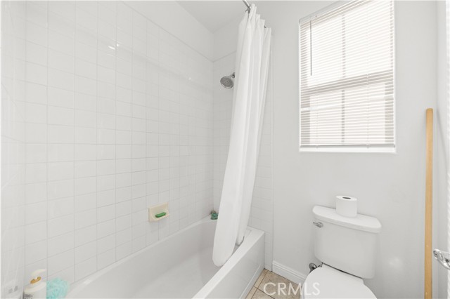 Detail Gallery Image 26 of 49 For 20611 W Chestnut Cir, Porter Ranch,  CA 91326 - 4 Beds | 3 Baths