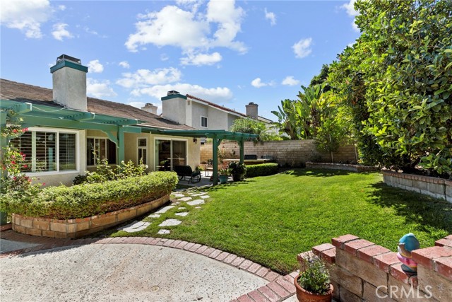 3919 Southhampton Road, Moorpark CA: https://media.crmls.org/medias/afe8cd96-7626-450a-9838-c8ac37cfc4ba.jpg