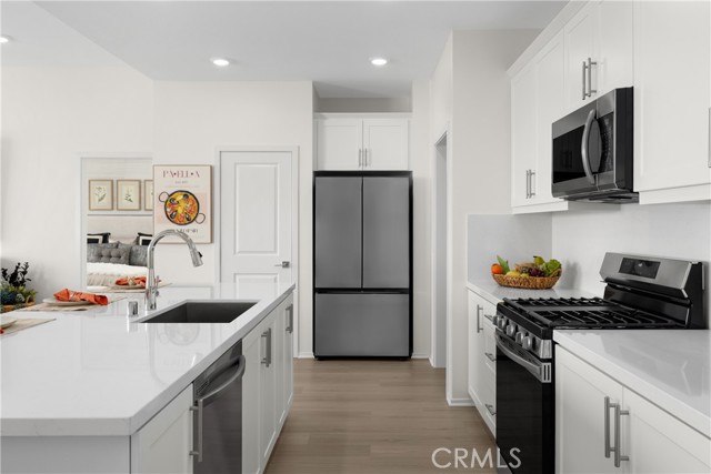 Detail Gallery Image 5 of 17 For 27714 Diamond View, Menifee,  CA 92585 - 5 Beds | 3 Baths