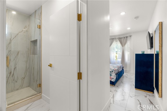 3419 Montrose Avenue, La Crescenta CA: https://media.crmls.org/medias/afe94d80-4de5-4f5e-84be-0a84a7f600c1.jpg