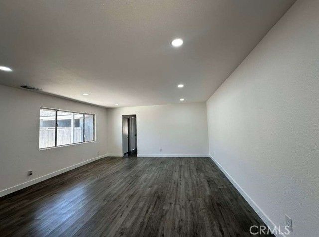16628 Victor Street, Victorville CA: https://media.crmls.org/medias/afe98433-564a-48fb-99eb-cea2a9bec5db.jpg