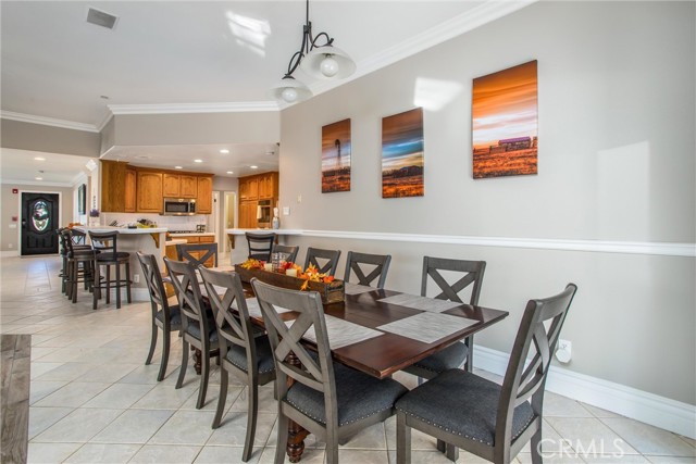 31607 Florida Street, Redlands CA: https://media.crmls.org/medias/afea9bd9-4569-4452-aec8-778d4de9b719.jpg
