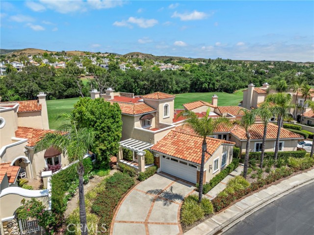 64 Via Barcaza, Coto de Caza CA: https://media.crmls.org/medias/afeb10ba-218c-4453-879a-a6587db4fc31.jpg