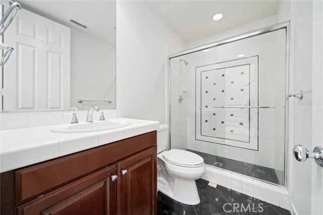 5972 Spinnaker Bay Drive, Long Beach CA: https://media.crmls.org/medias/afebee3a-180e-4671-9da0-68e469e987ce.jpg