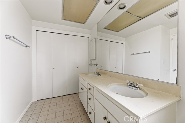 5602 Sunmist Drive, Rancho Palos Verdes, California 90275, 3 Bedrooms Bedrooms, ,3 BathroomsBathrooms,Residential,For Sale,Sunmist,OC26066413