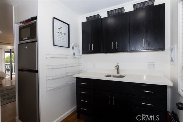 Detail Gallery Image 4 of 19 For 464 Bent St #C,  Laguna Beach,  CA 92651 - 1 Beds | 1 Baths