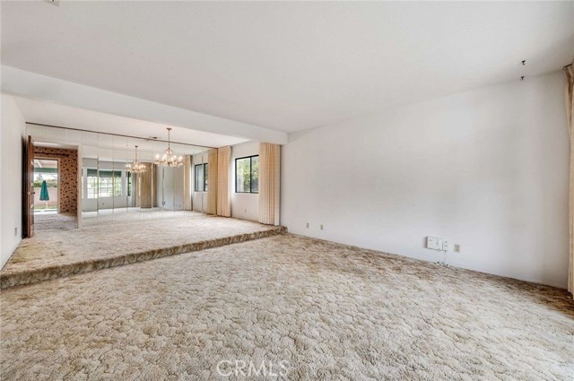 605 N Live Oak, Glendora CA: https://media.crmls.org/medias/afedd30d-86a1-4e41-960b-b0cf2015aab3.jpg
