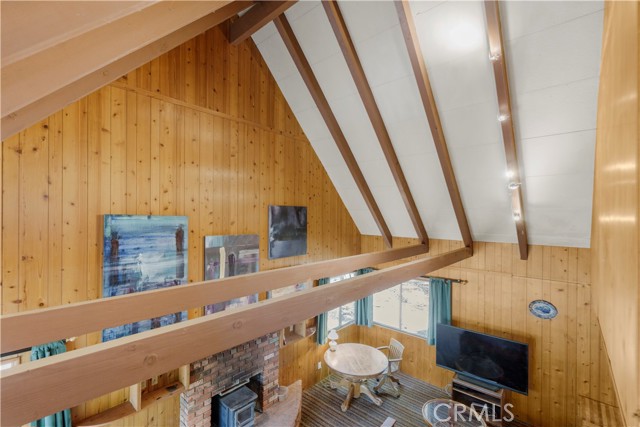 Detail Gallery Image 17 of 30 For 30687 Ferndale Dr, Running Springs,  CA 92382 - 2 Beds | 2 Baths