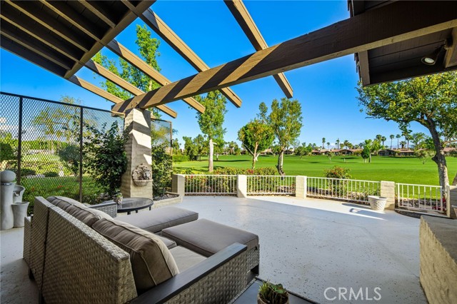 Detail Gallery Image 25 of 68 For 120 Old Ranch, Palm Desert,  CA 92211 - 2 Beds | 3/1 Baths