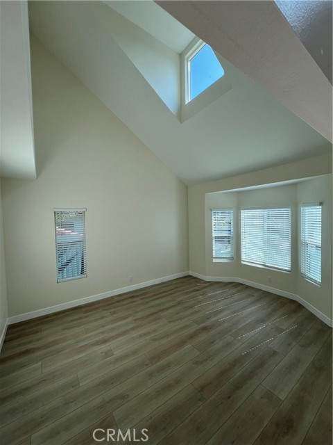 Detail Gallery Image 5 of 34 For 2215 Marshallfield Ln a,  Redondo Beach,  CA 90278 - 3 Beds | 2/1 Baths