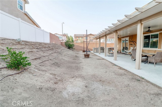 12805 Wainwright, Moreno Valley CA: https://media.crmls.org/medias/afefada2-05cb-417a-a2bd-624e77b85a74.jpg