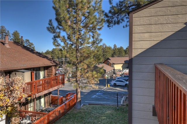 Detail Gallery Image 31 of 36 For 861 Thrush, Big Bear Lake,  CA 92315 - 3 Beds | 2 Baths