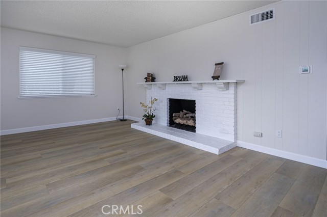 3023 N Oceanview Street, Orange CA: https://media.crmls.org/medias/aff2db32-39b4-426c-a49b-8953b3842826.jpg