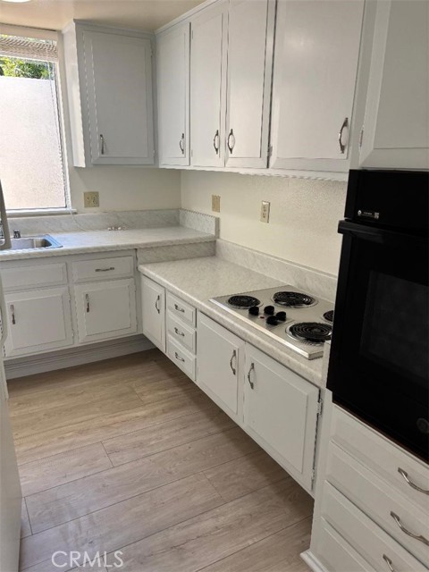 Detail Gallery Image 3 of 4 For 243 Calle Aragon #C,  Laguna Woods,  CA 92637 - 2 Beds | 1 Baths