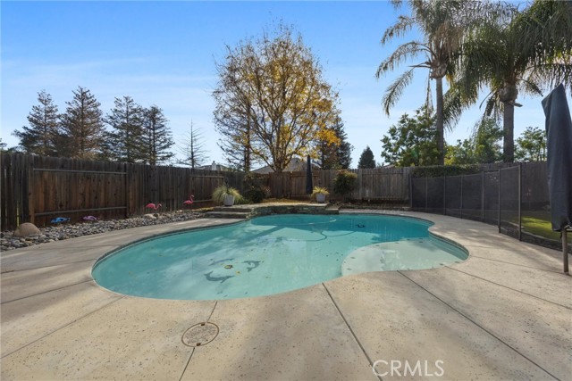 Detail Gallery Image 61 of 67 For 12809 Trafalgar Square, Bakersfield,  CA 93312 - 5 Beds | 3 Baths