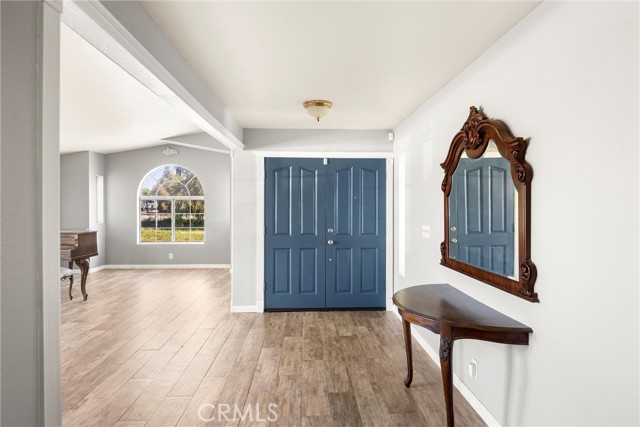 Detail Gallery Image 10 of 67 For 21725 Pinewood, Perris,  CA 92570 - 4 Beds | 3 Baths