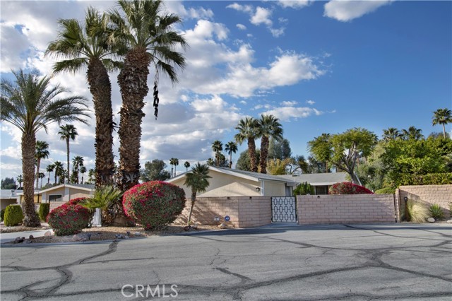 Detail Gallery Image 3 of 31 For 8 International Bld, Rancho Mirage,  CA 92270 - 3 Beds | 2 Baths