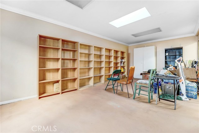 Detail Gallery Image 14 of 15 For 14300 Terra Bella #20,  Panorama City,  CA 91402 - 3 Beds | 3 Baths